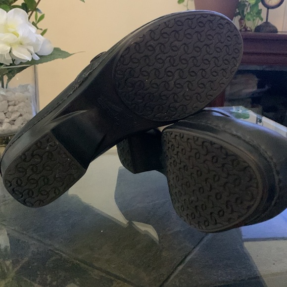 DANSKO Exclusive Walking Clog - Picture 13 of 15